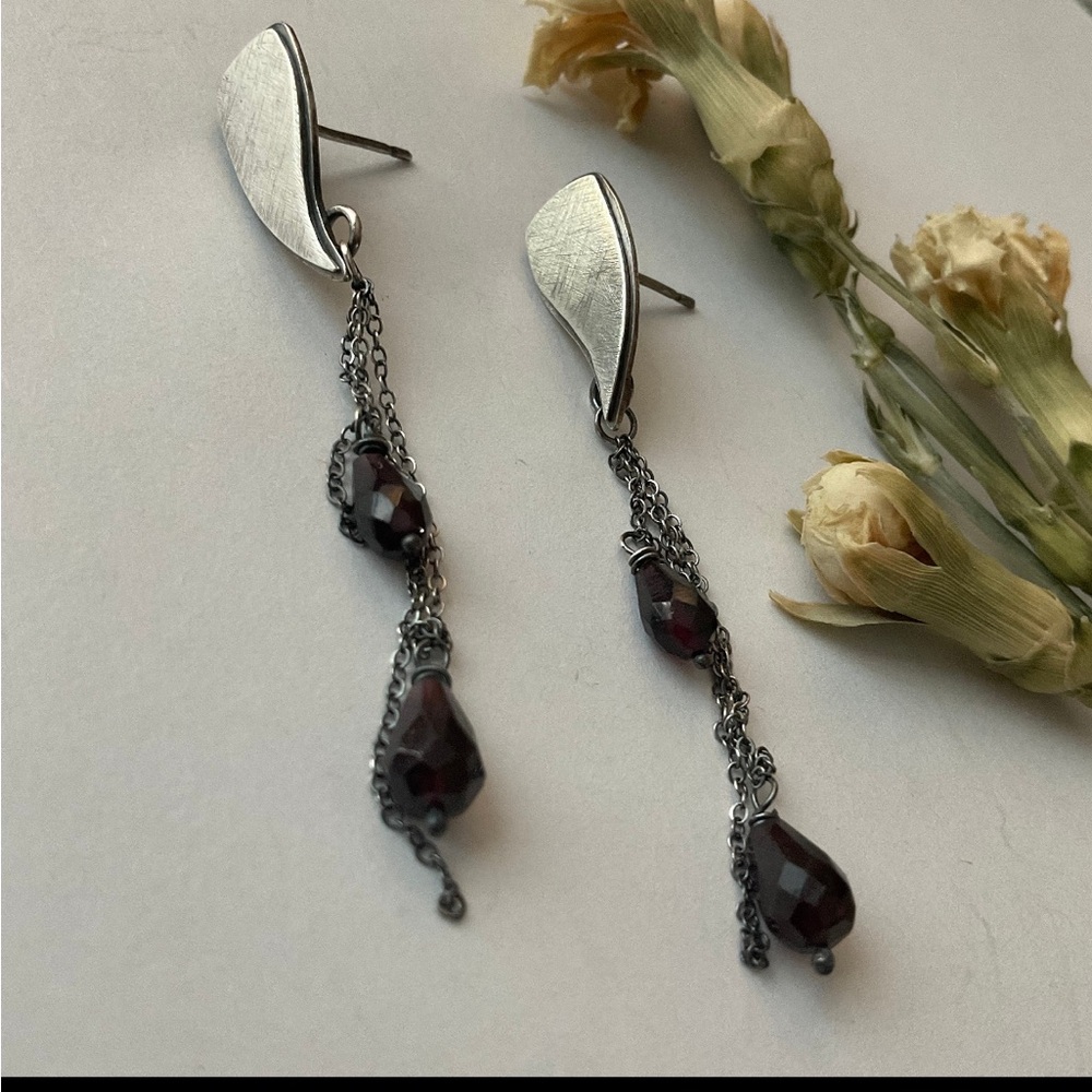 Elegant Sterling Silver and Garnet Drop Earrings